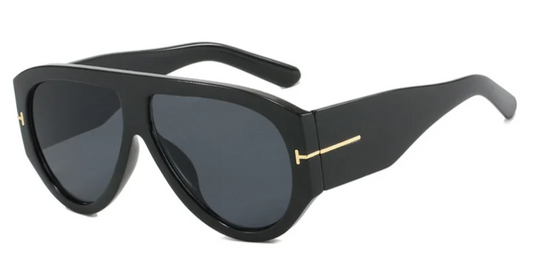 'Kara' Oval Sunglasses